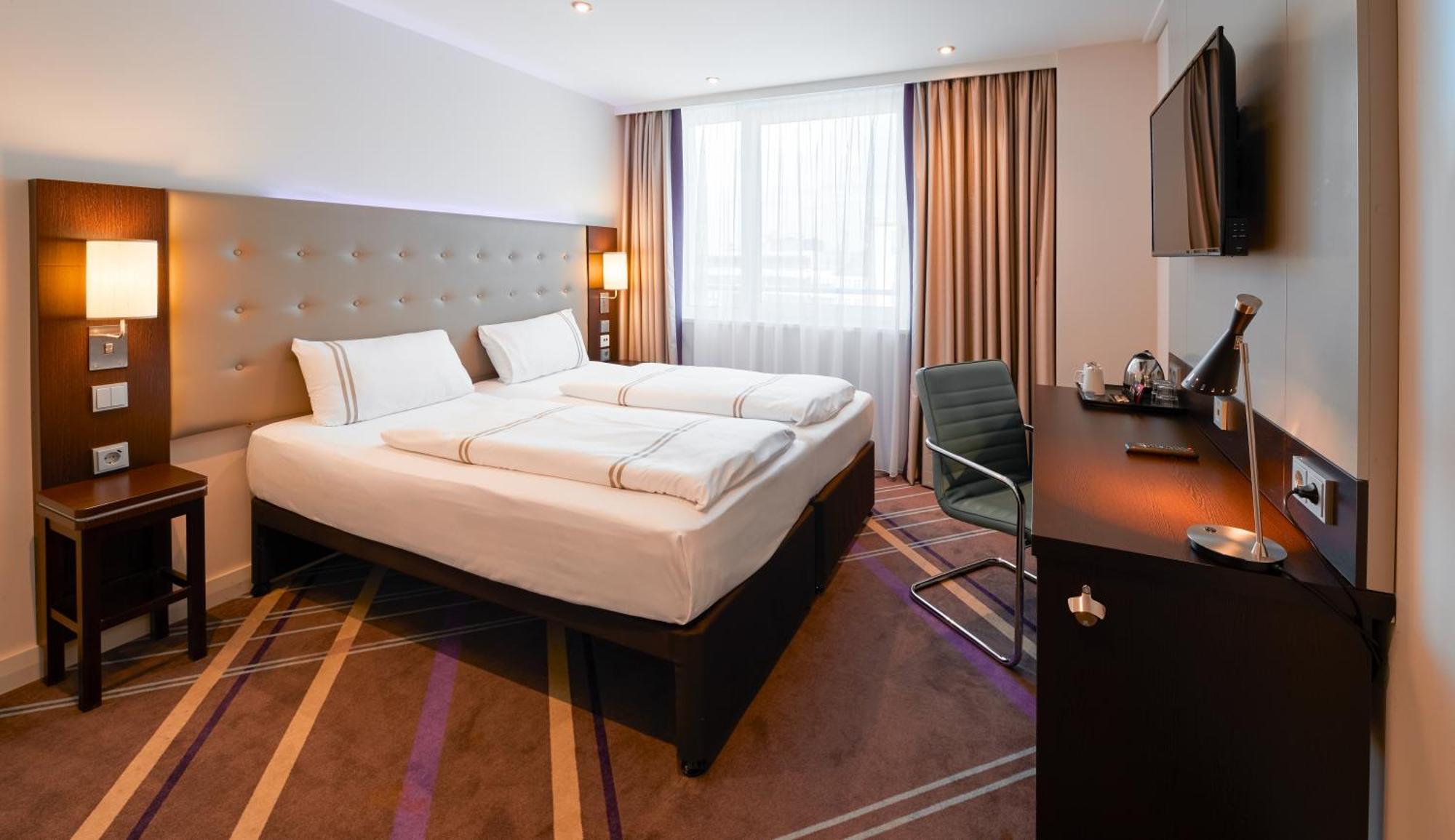 Premier Inn Muenchen City Zentrum Exterior foto
